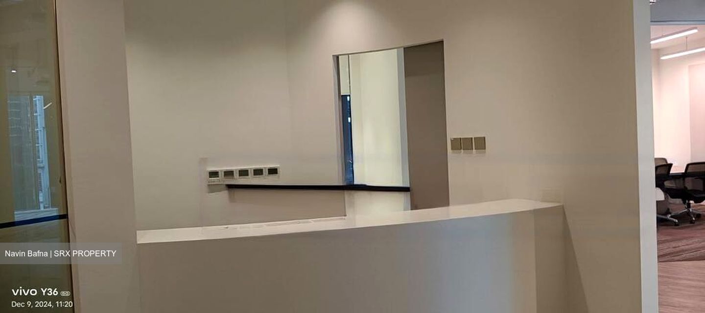 Ocbc Property Services Building (D1), Office #566783091